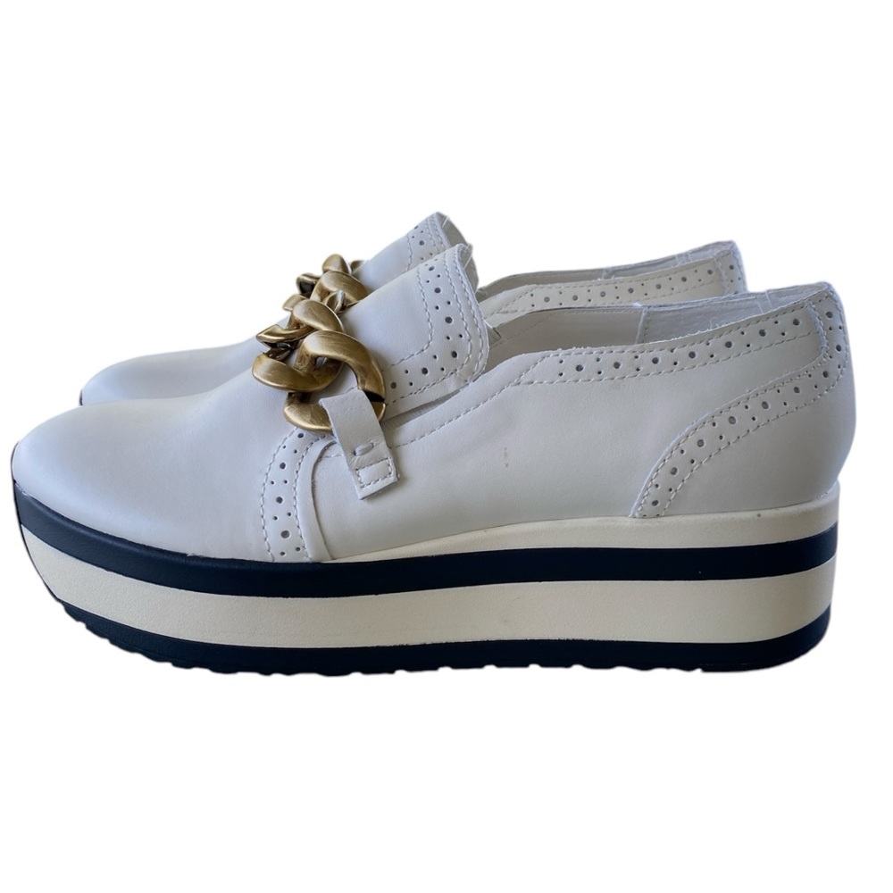 Dolce Vita Jhenee Sneaker Women’s 9 Ivory Striped Platform Sole Comfort Leather